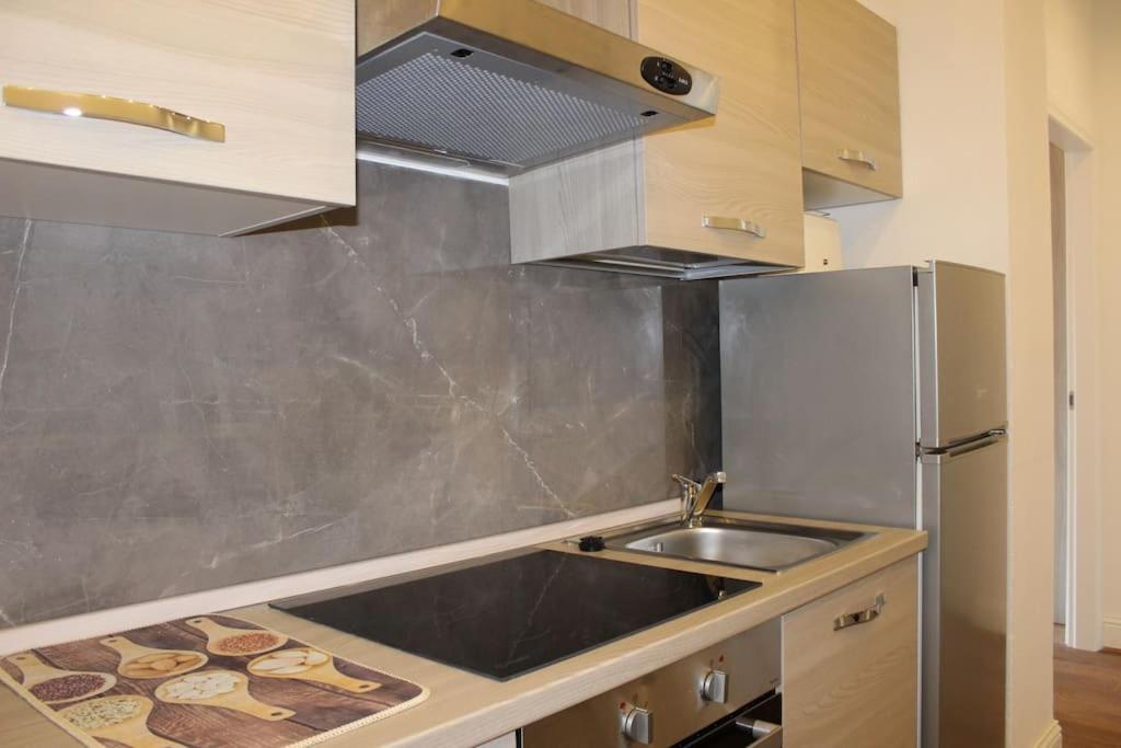 Art Apartment Stazione B Firenze Eksteriør billede